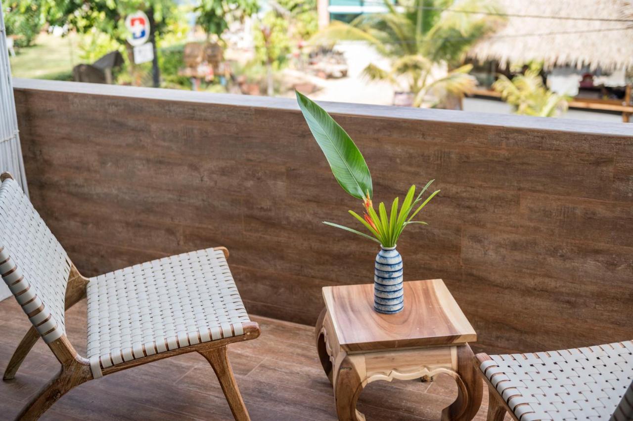 By The Sea Koh Mak Boutique Guesthouse Экстерьер фото